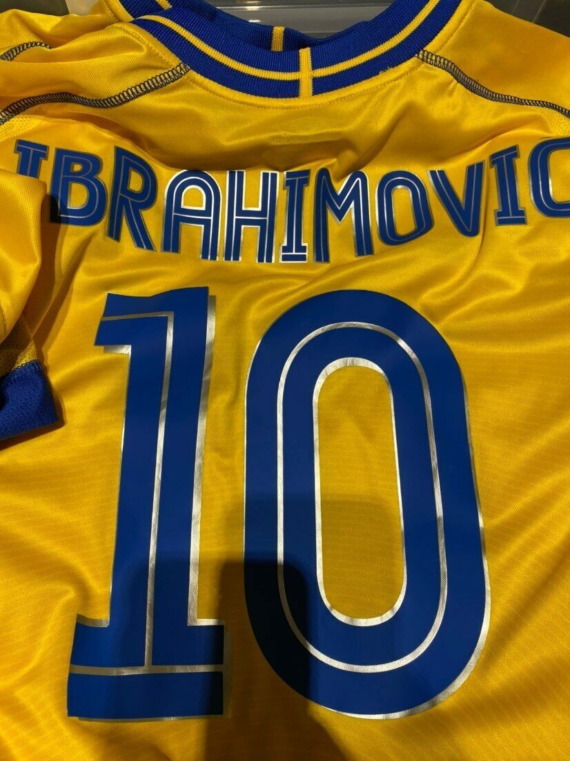 Sweden Euro 2004 Name Set Home Football Shirt ANY NAME/NUMBER S M L XL